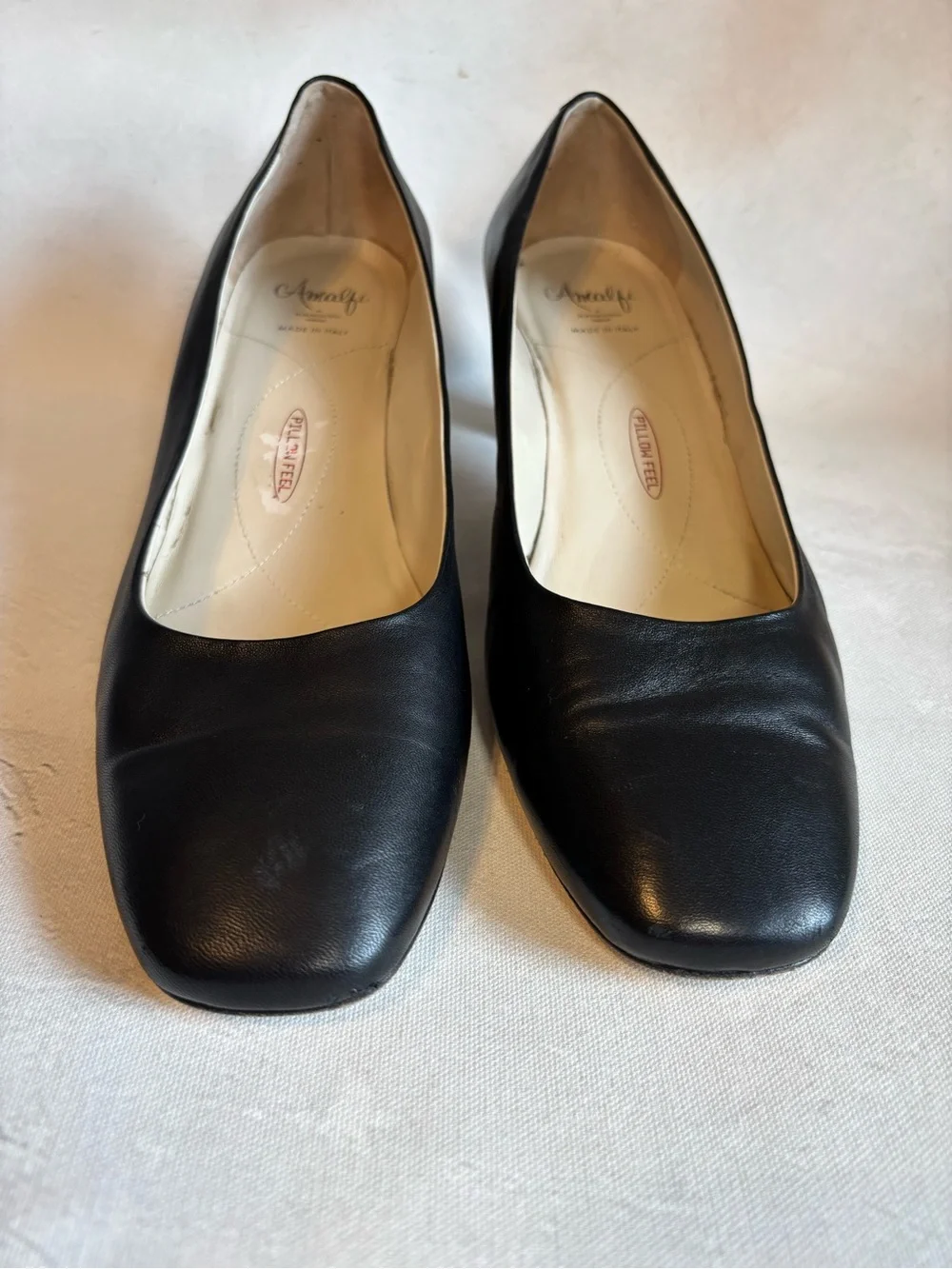 Amalfi Classic Black Italian Leather Women's Pumps, size 12.5, square toe